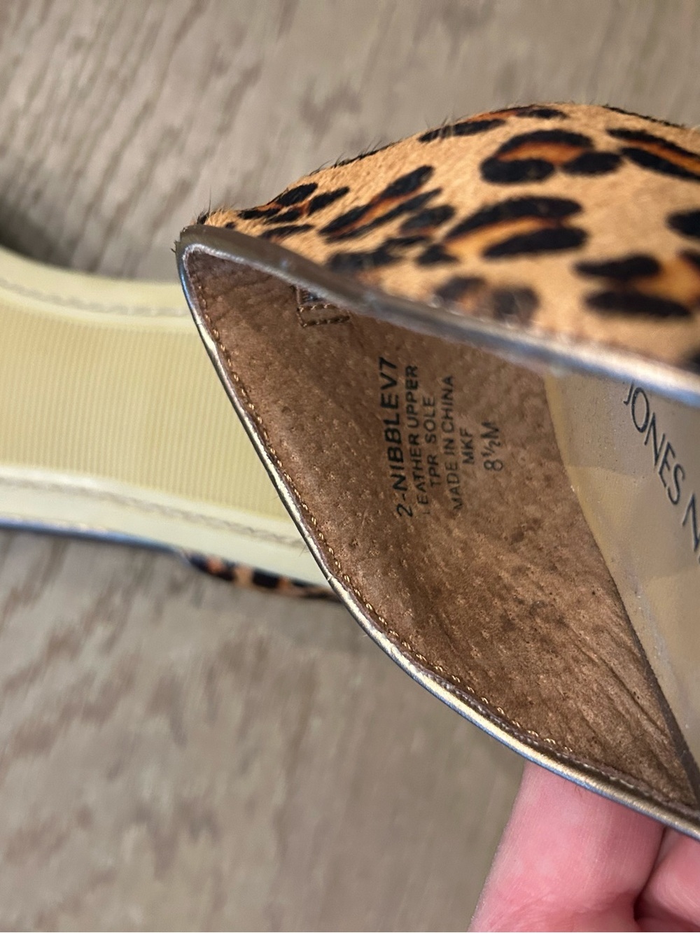 Jones of New York leopard print flats, size 8.5 - Picture 6 of 7